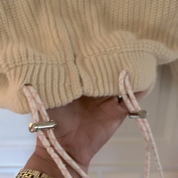 🍀 Cream colored zip-up chunky knit sweater with stand up collar - Picture 5 of 5